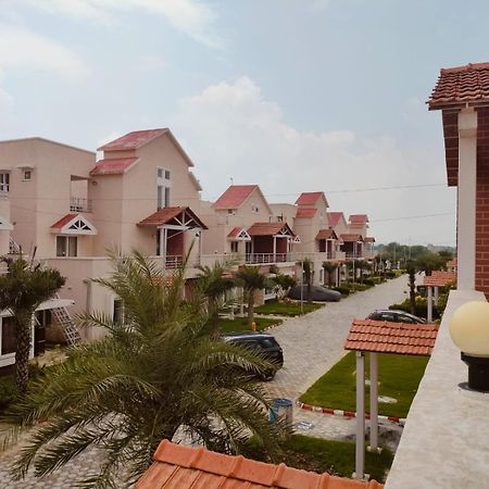 Umang - Premium Resort Like Villa In Vrindāvan 外观 照片